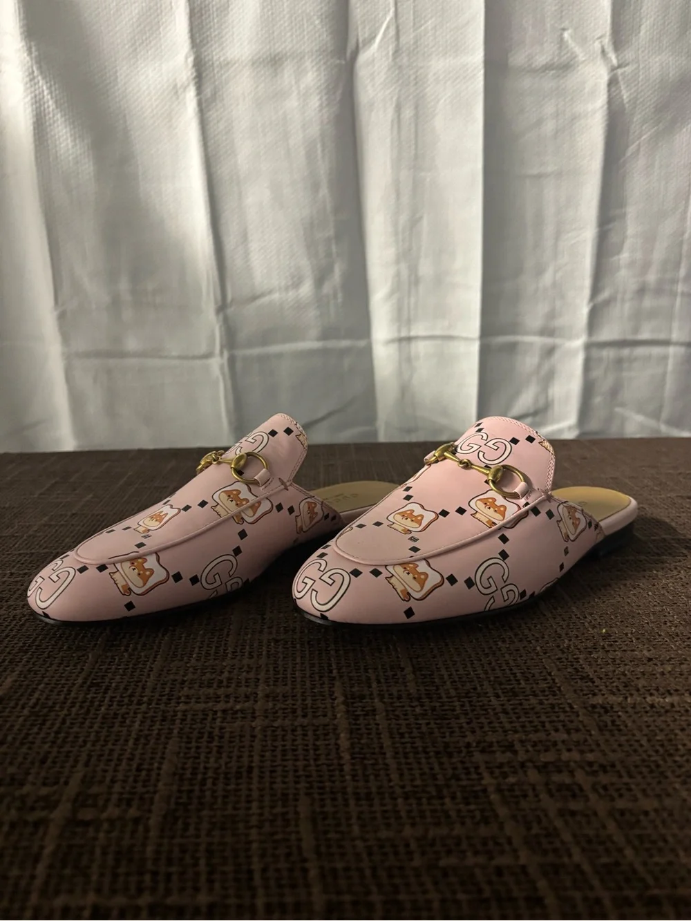 Gucci x Pikarar Kawaii Princetown Mule | Pink Leather | Size 6 | Retail $950 - Picture 3 of 10